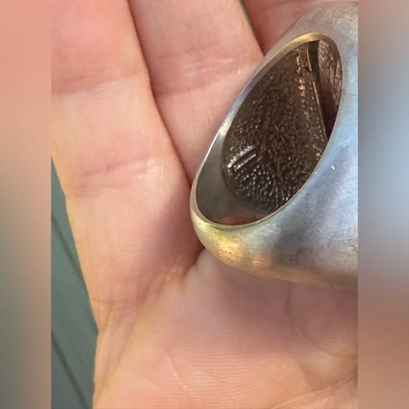 Silver and Black Quartz Gemstone Ring - Picture 6 of 16